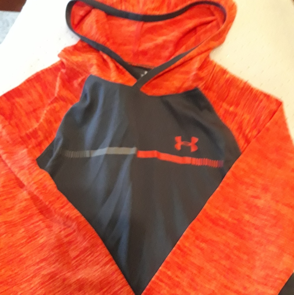 UNDER ARMOUR Hoodies